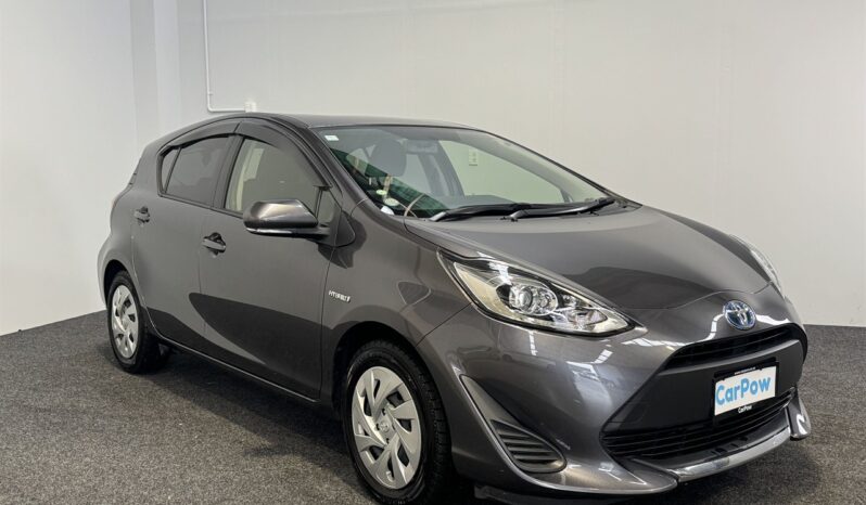 
								Toyota AQUA S 2019 full									