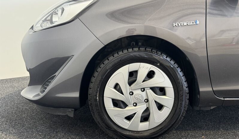 
								Toyota AQUA S 2019 full									