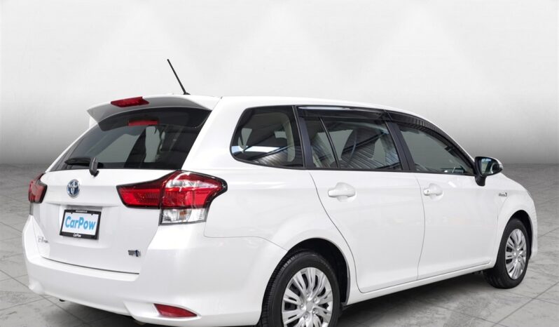 
								Toyota Corolla FIELDER HYBRID 2018 full									