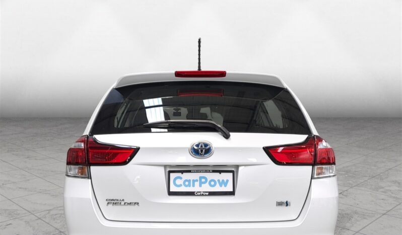 
								Toyota Corolla FIELDER HYBRID 2018 full									