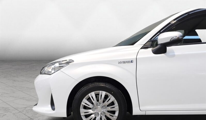 
								Toyota Corolla FIELDER HYBRID 2018 full									