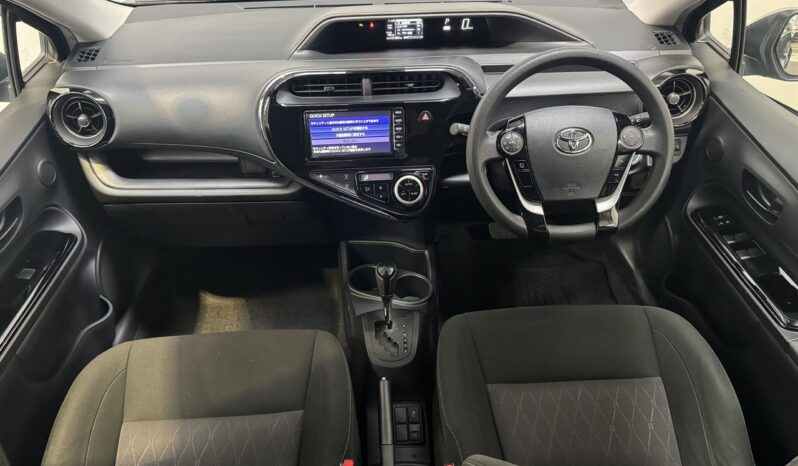 
								Toyota AQUA HYBRID 2020 full									