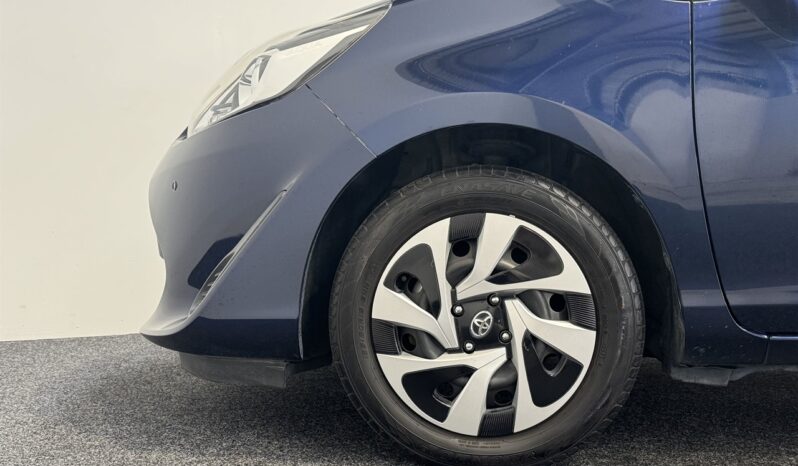 
								Toyota AQUA HYBRID 2020 full									