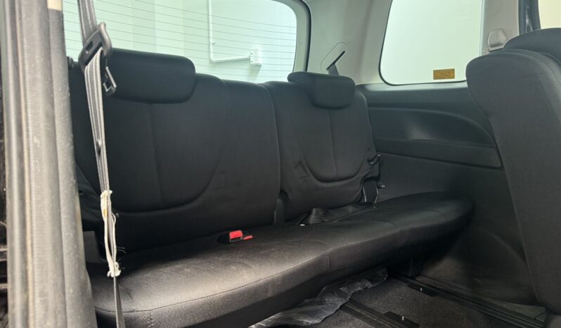 
								Mazda BIANTE 20S 2012 full									