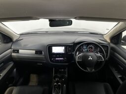 
										Mitsubishi Outlander 24G Navi Package 4WD 2013 full									