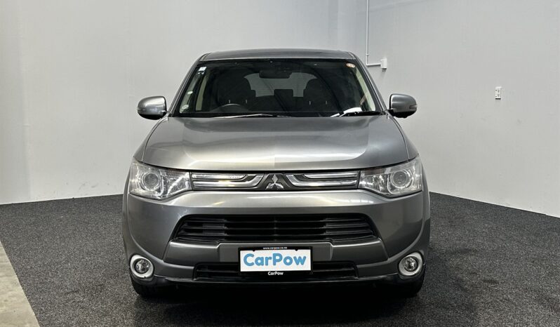 
								Mitsubishi Outlander 24G Navi Package 4WD 2013 full									