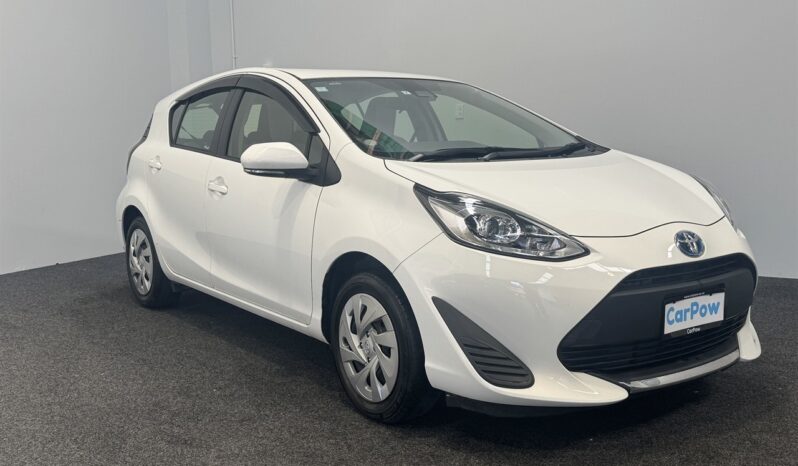 
								Toyota AQUA HYBRID 2021 full									