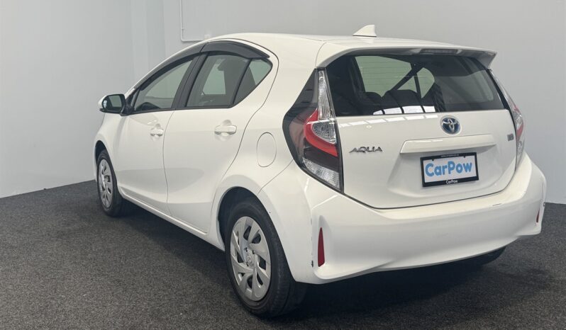 
								Toyota AQUA HYBRID 2021 full									