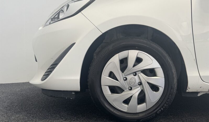 
								Toyota AQUA HYBRID 2021 full									