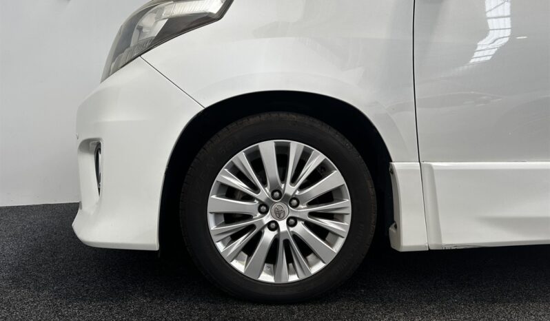 
								Toyota Alphard 240S 2012 full									