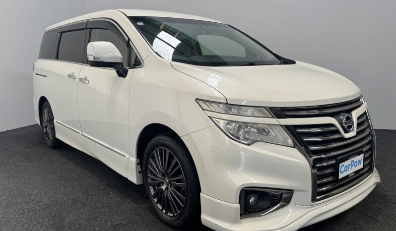 
								Nissan ELGRAND 250 Highway Star 2015 full									