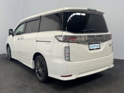 
										Nissan ELGRAND 250 Highway Star 2015 full									