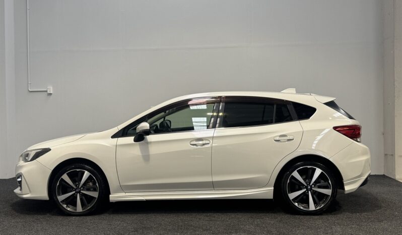 
								Subaru IMPREZA 2.0i-S Eyesite 4WD 2017 full									
