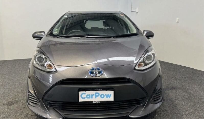 
								Toyota AQUA S 2019 full									